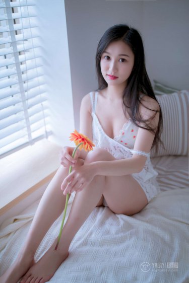 把腿抬高点添的才舒服总裁