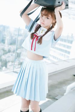 董卿朗读者视频